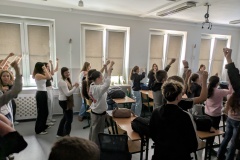 3.-Uczniowie-biora-udzial-w-zabawie-ruchowej-podczas-immersive-workout